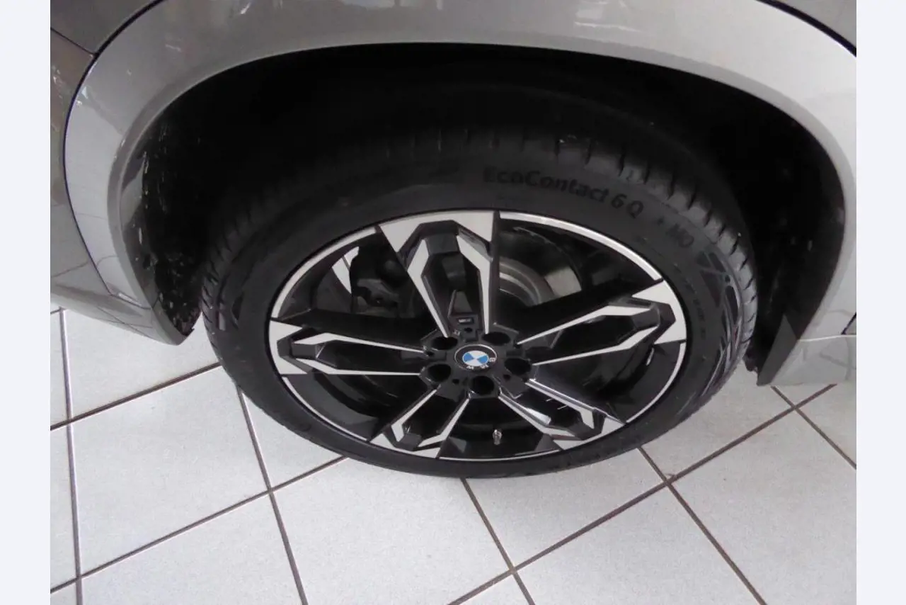 New and as good as new luxury vehicles-16