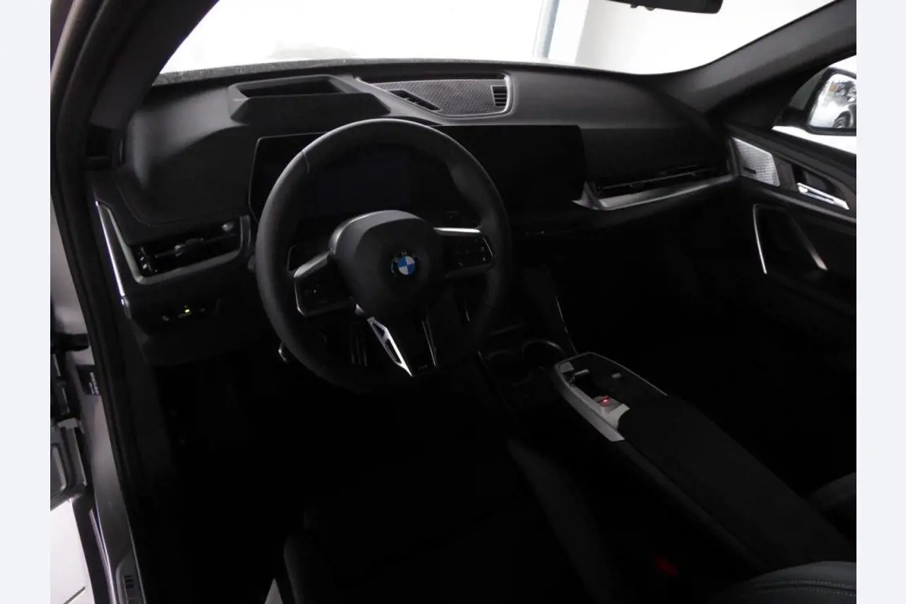 New and as good as new luxury vehicles-7