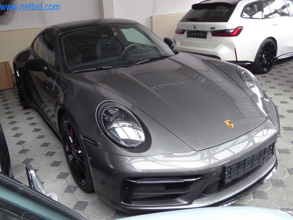 New and as good as new luxury vehicles-2