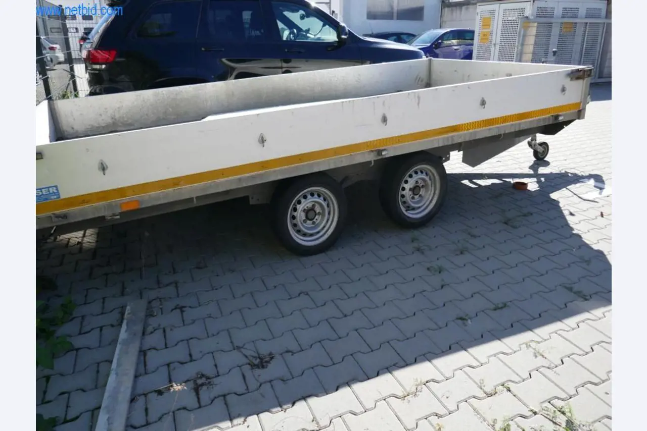 Well-maintained construction machinery-2