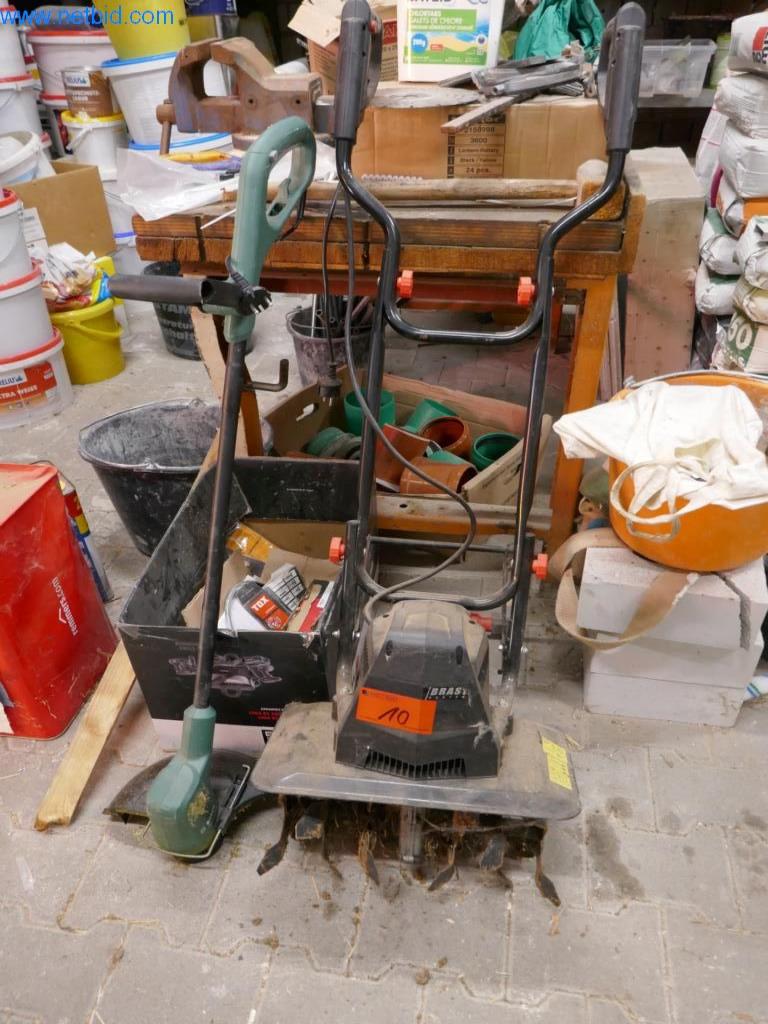 Well-maintained construction machinery-10