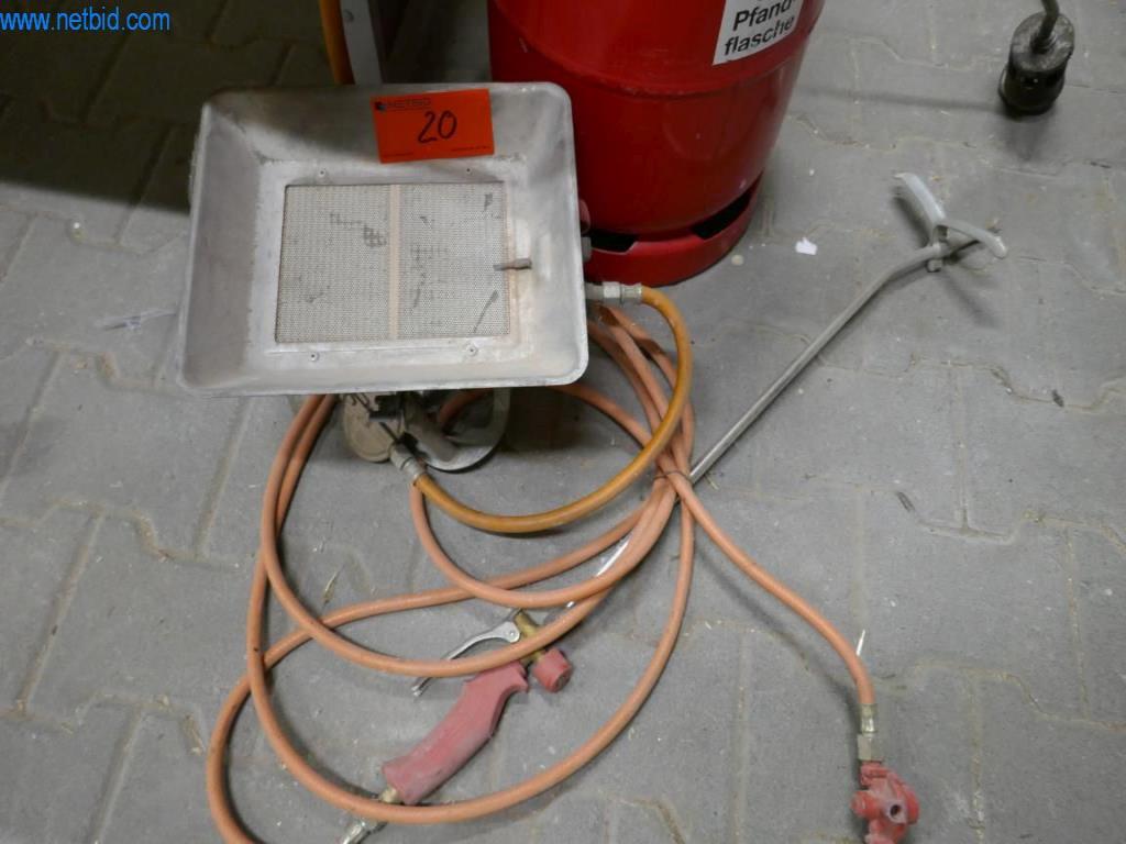 Well-maintained construction machinery-20