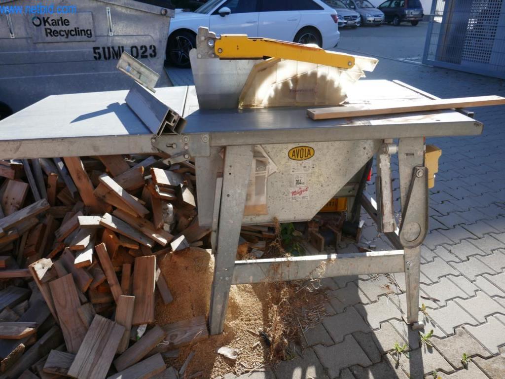 Well-maintained construction machinery-4