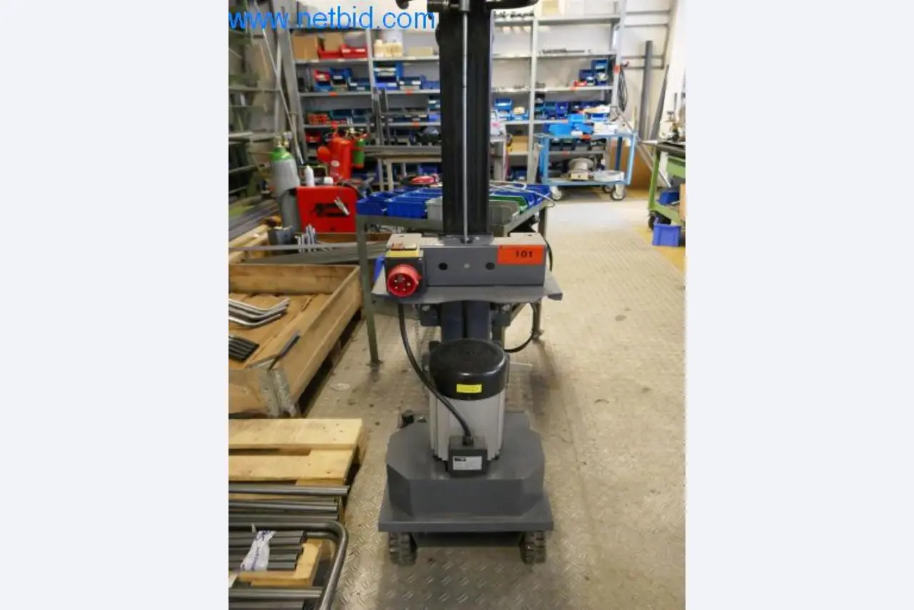 Maschinen, Geschäftseinrichtung und Warenlager zur Herstellung von Wasseraufbereitungsanlagen-3