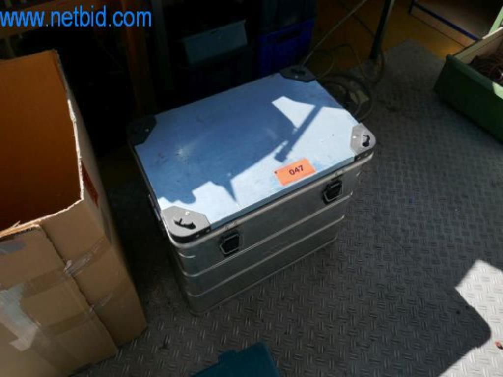 Maschinen, Geschäftseinrichtung und Warenlager zur Herstellung von Wasseraufbereitungsanlagen-2