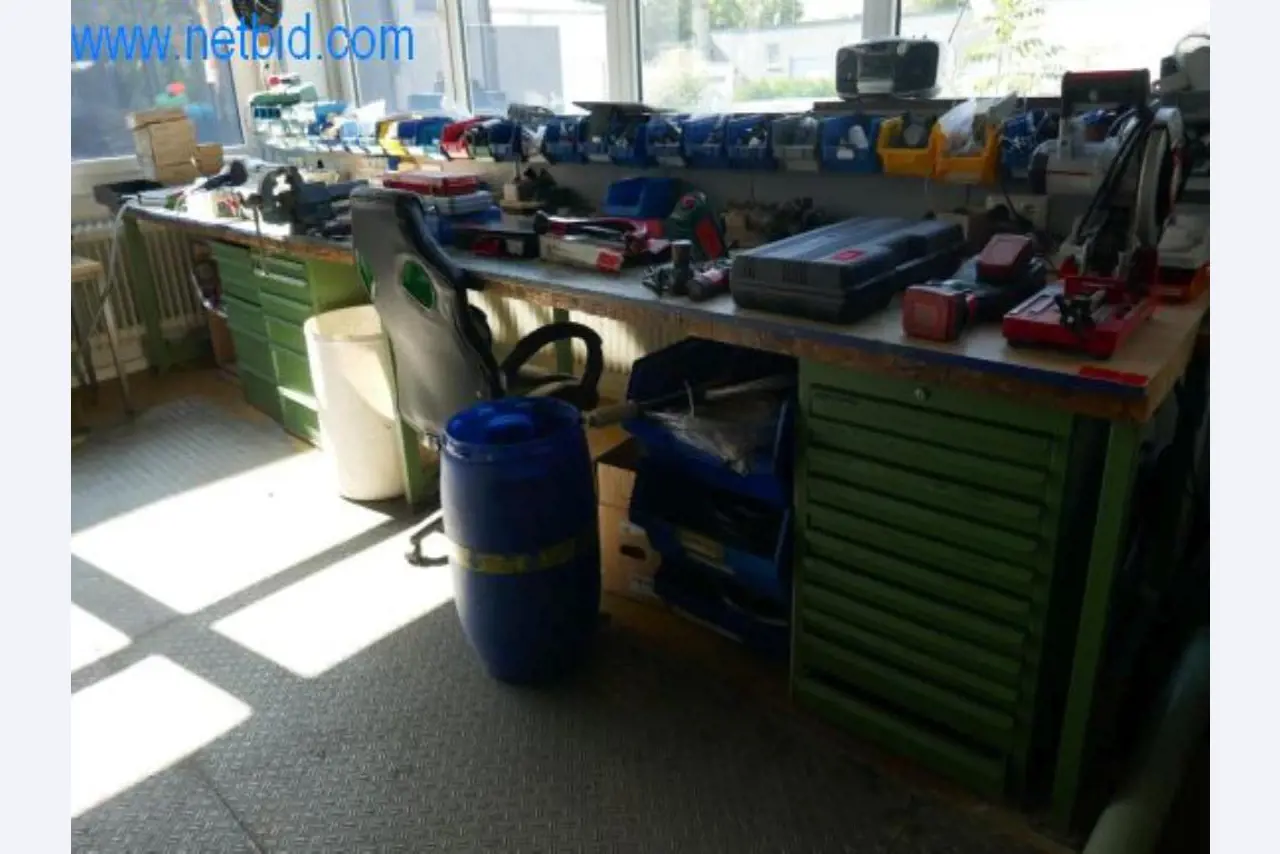 Machines, bedrijfsuitrusting en magazijnen voor de productie van waterzuiveringsinstallaties-1