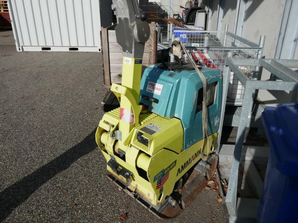 Dobrze utrzymane maszyny budowlane-1