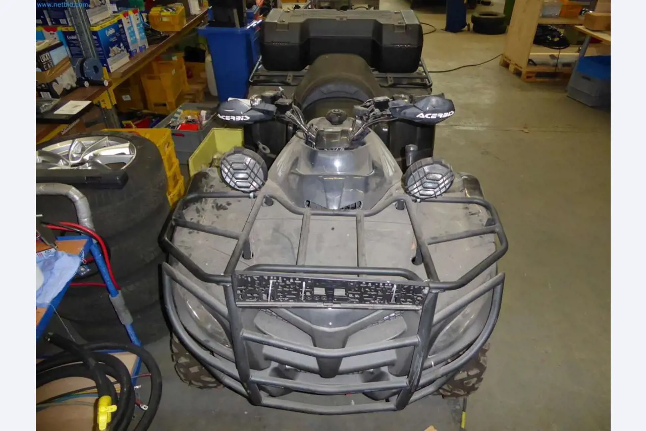 Magazijnliquidatie van een dienstverlenend bedrijf, voertuigen, magazijnuitrusting-7