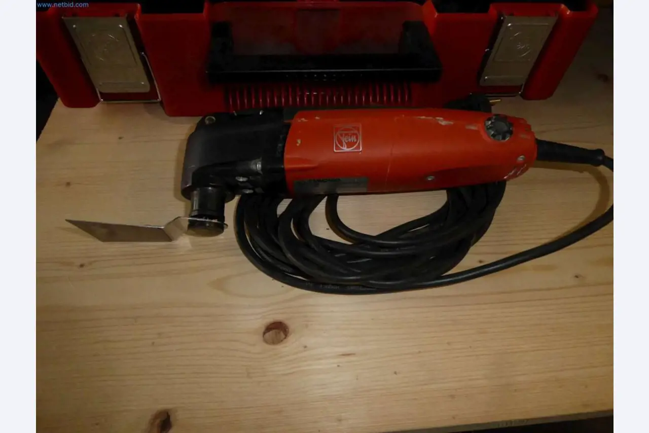 Lagerauflösung eines Dienstleistungsbetriebes, Fahrzeuge, Lagereinrichtung-4