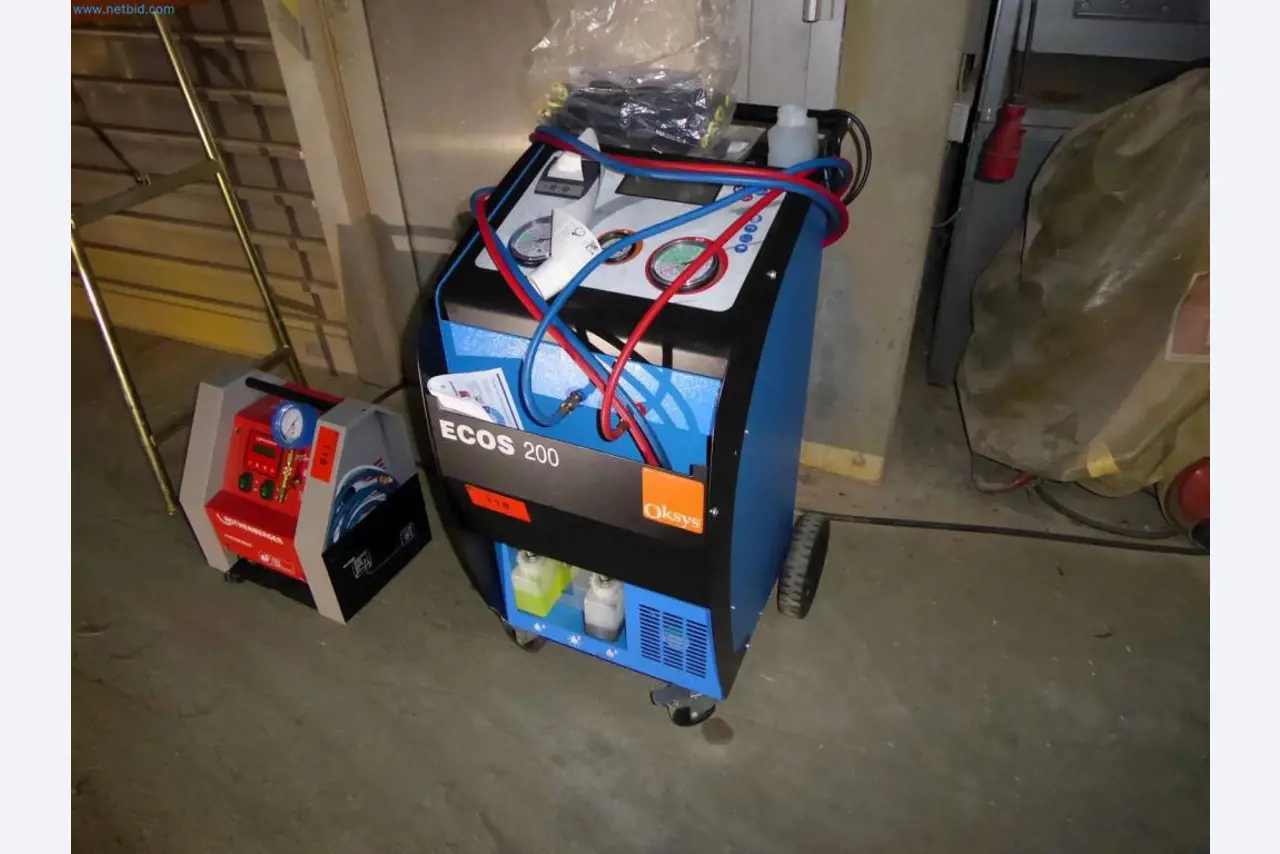 Liquidación de almacén de una empresa de servicios, vehículos, equipos de almacén-1