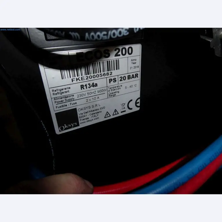 Liquidación de almacén de una empresa de servicios, vehículos, equipos de almacén-3