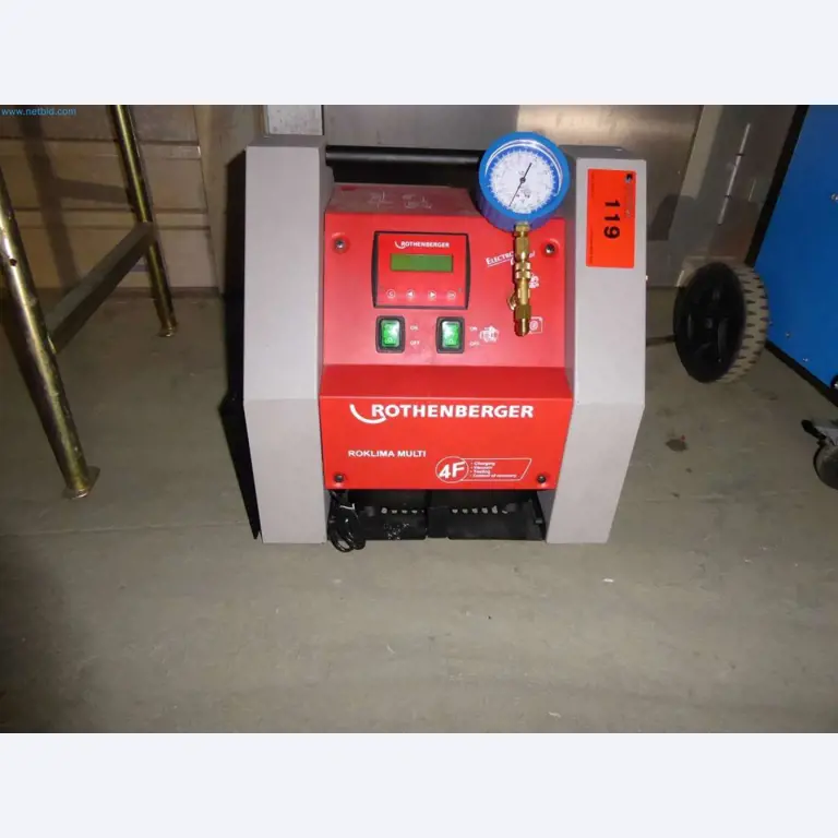 Liquidación de almacén de una empresa de servicios, vehículos, equipos de almacén-2