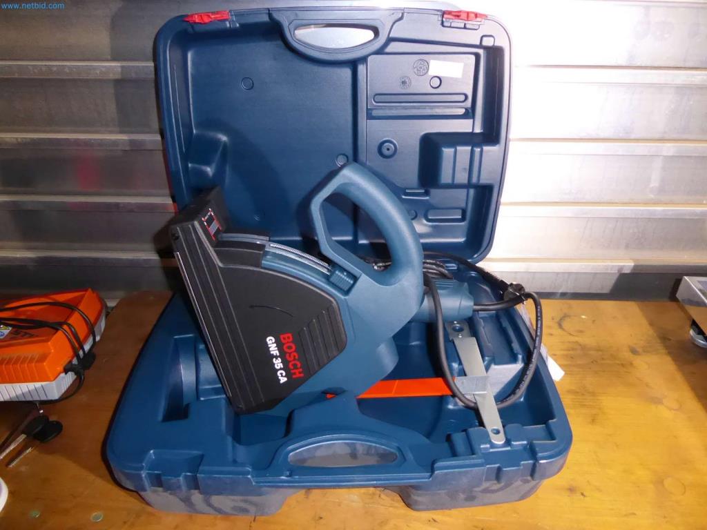 Liquidación de almacén de una empresa de servicios, vehículos, equipos de almacén-1