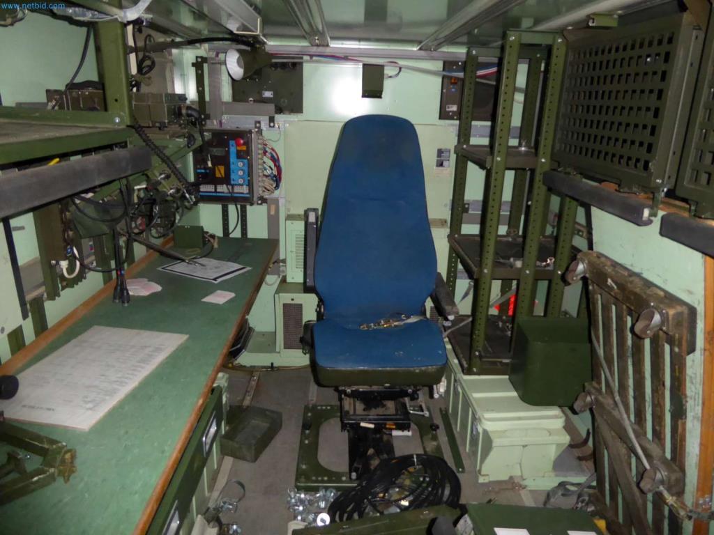 Likwidacja magazynu firmy usługowej, pojazdy, wyposażenie magazynu-3