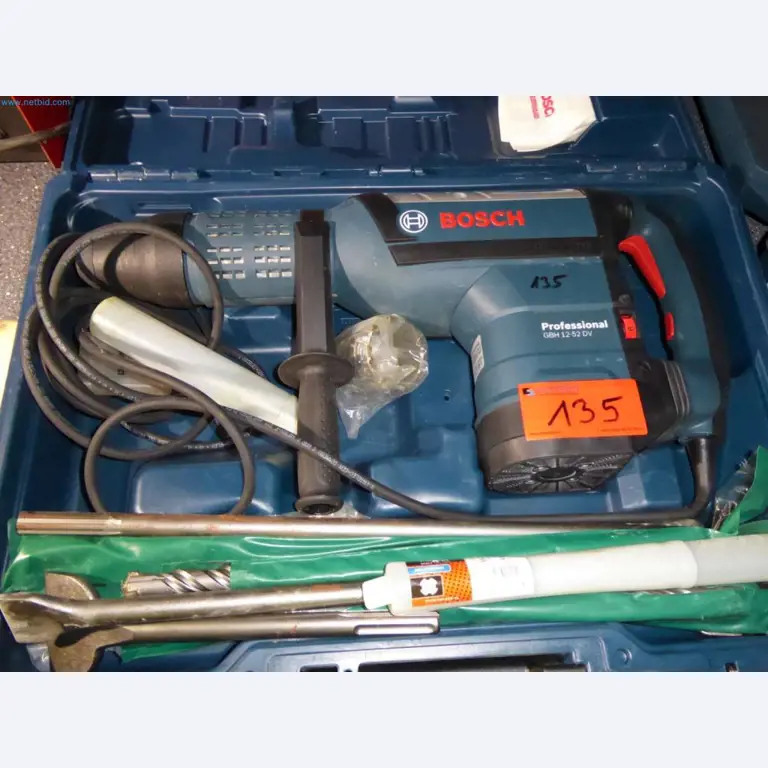 Lagerauflösung eines Dienstleistungsbetriebes, Fahrzeuge, Lagereinrichtung-2