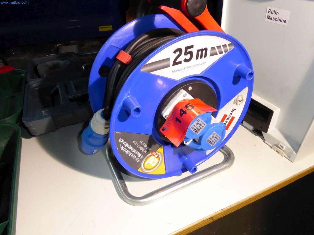 Lagerauflösung eines Dienstleistungsbetriebes, Fahrzeuge, Lagereinrichtung-7