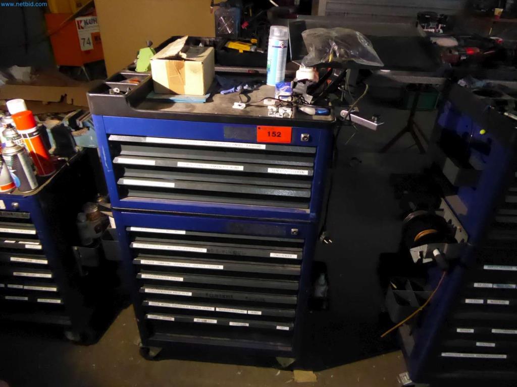 Lagerauflösung eines Dienstleistungsbetriebes, Fahrzeuge, Lagereinrichtung-1