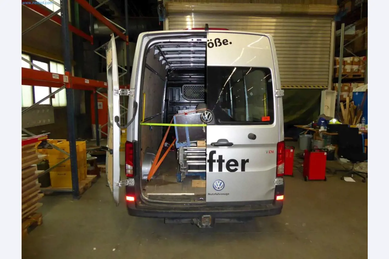 Liquidación de almacén de una empresa de servicios, vehículos, equipos de almacén-3