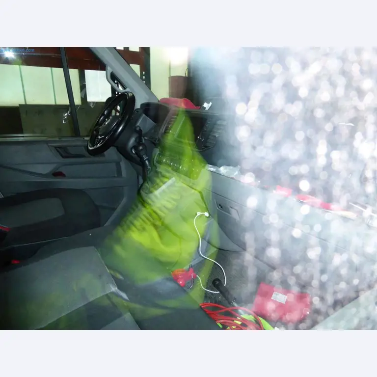 Liquidación de almacén de una empresa de servicios, vehículos, equipos de almacén-5