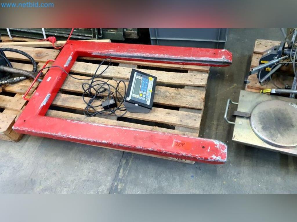 Lagerauflösung eines Dienstleistungsbetriebes, Fahrzeuge, Lagereinrichtung-1