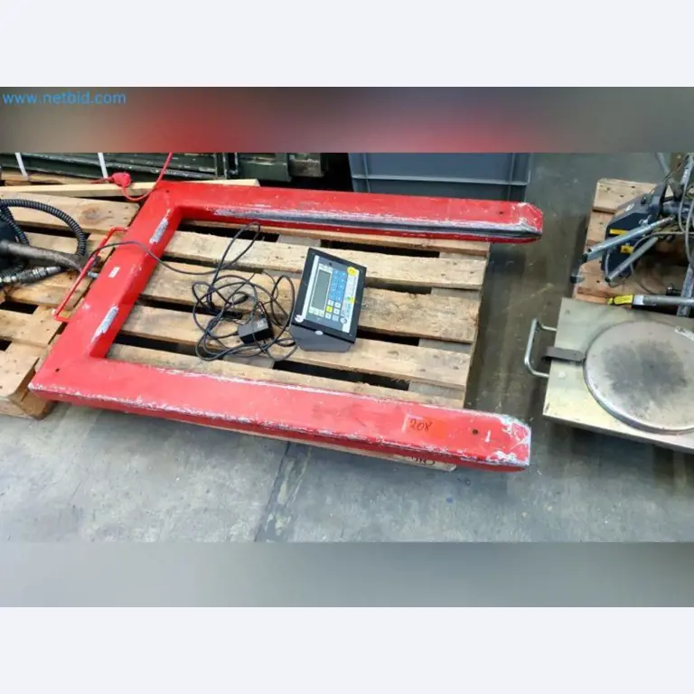 Lagerauflösung eines Dienstleistungsbetriebes, Fahrzeuge, Lagereinrichtung-1