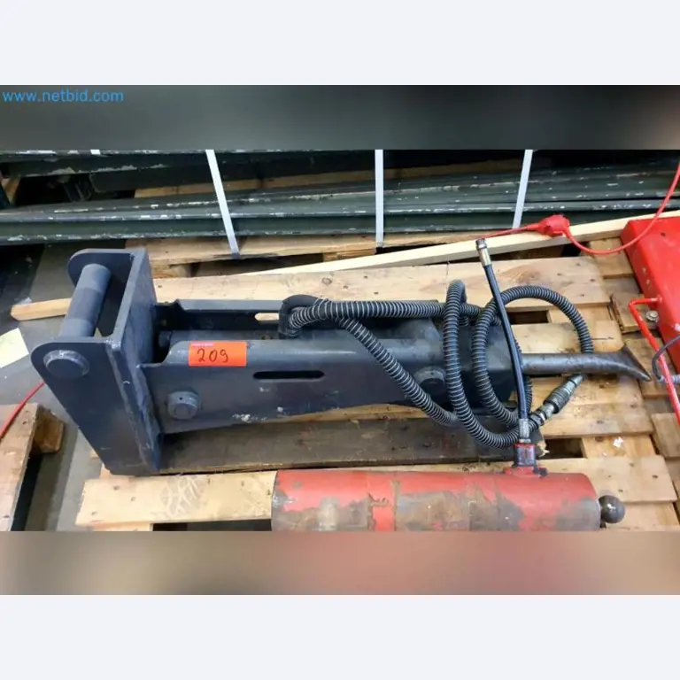 Liquidación de almacén de una empresa de servicios, vehículos, equipos de almacén-1