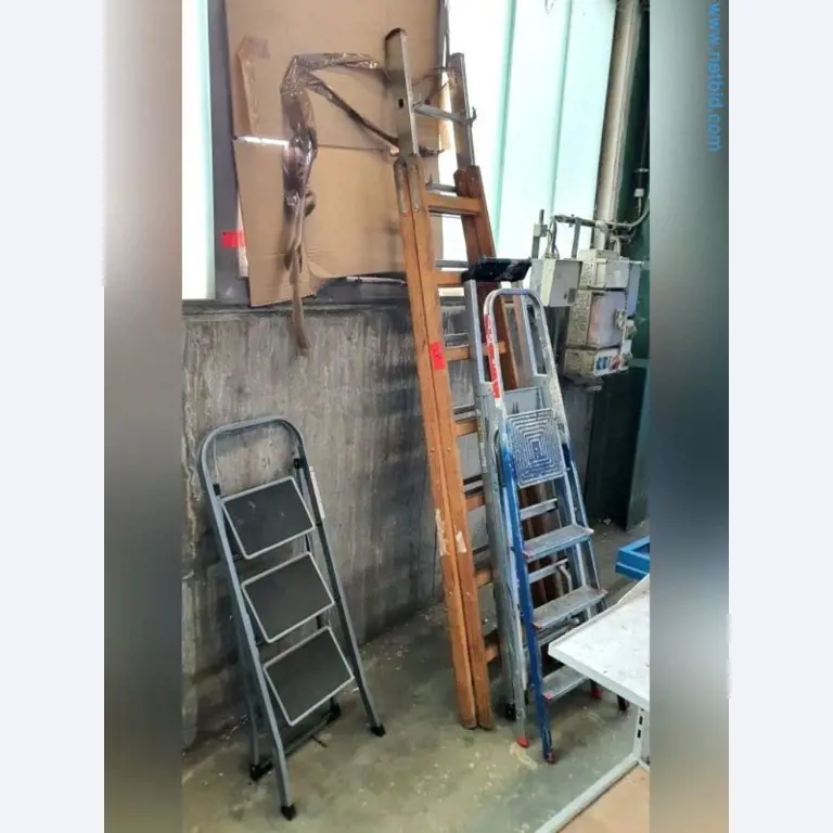 Liquidación de almacén de una empresa de servicios, vehículos, equipos de almacén-2