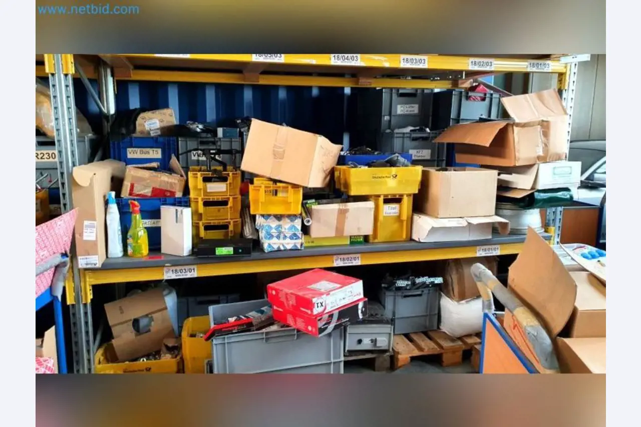 Liquidación de almacén de una empresa de servicios, vehículos, equipos de almacén-2