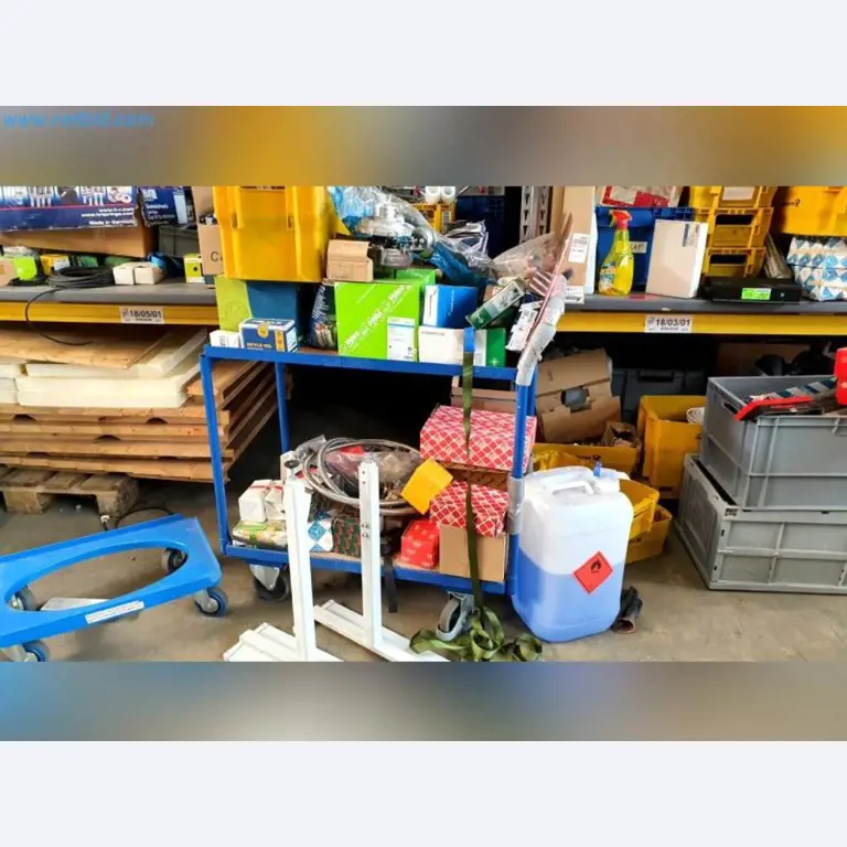 Liquidación de almacén de una empresa de servicios, vehículos, equipos de almacén-3