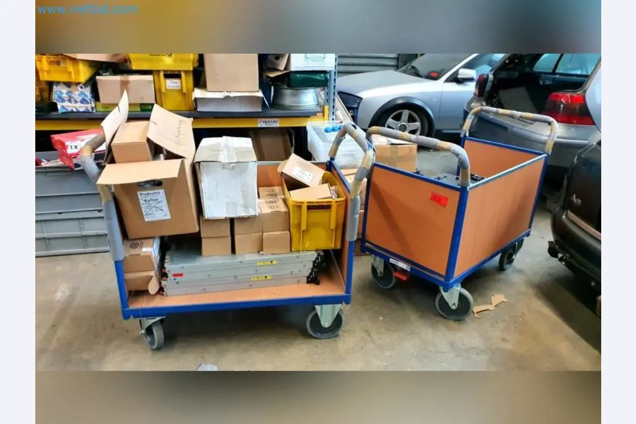 Liquidación de almacén de una empresa de servicios, vehículos, equipos de almacén-7