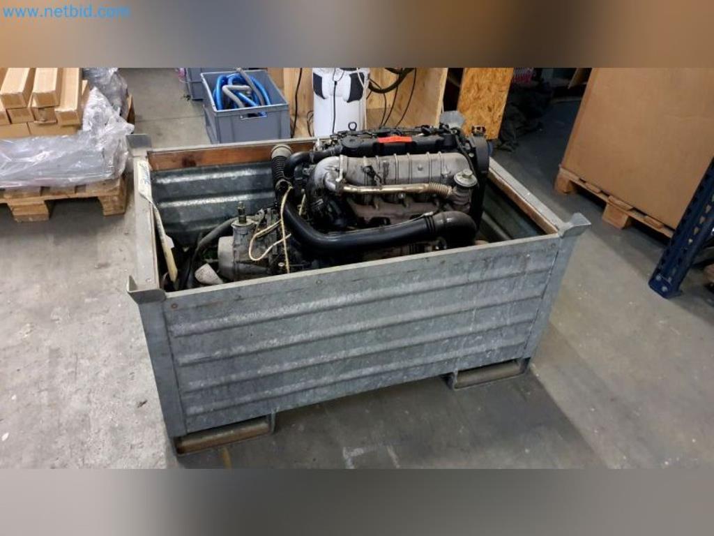 Liquidación de almacén de una empresa de servicios, vehículos, equipos de almacén-2