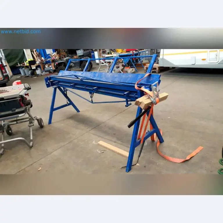 Liquidación de almacén de una empresa de servicios, vehículos, equipos de almacén-1