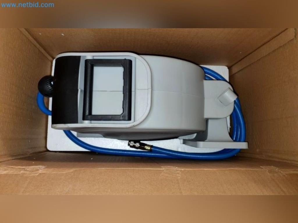 Liquidación de almacén de una empresa de servicios, vehículos, equipos de almacén-1