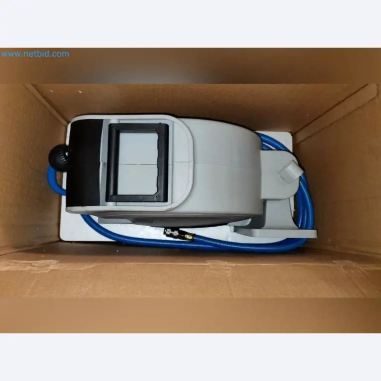 Lagerauflösung eines Dienstleistungsbetriebes, Fahrzeuge, Lagereinrichtung-1