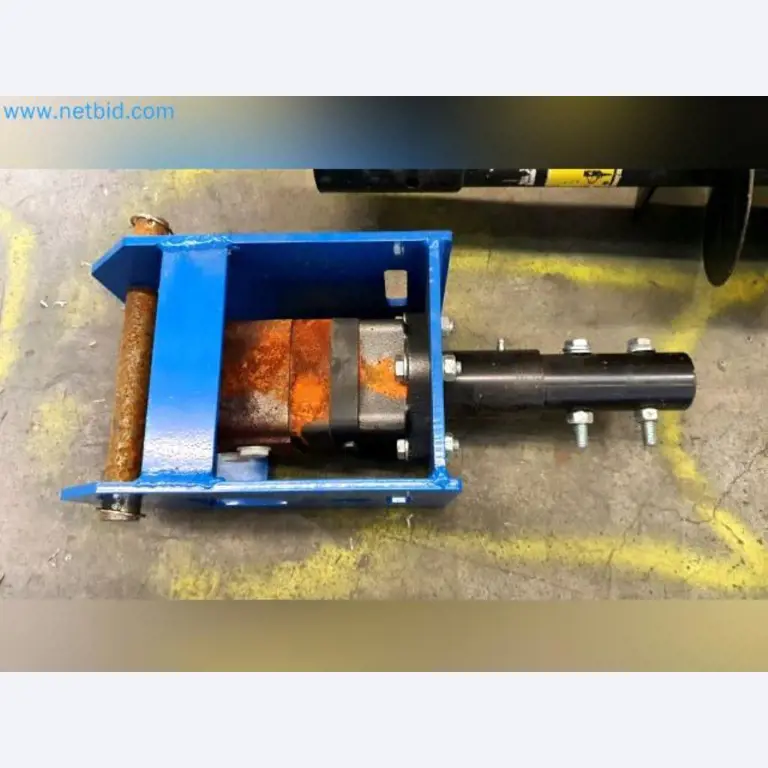 Lagerauflösung eines Dienstleistungsbetriebes, Fahrzeuge, Lagereinrichtung-2