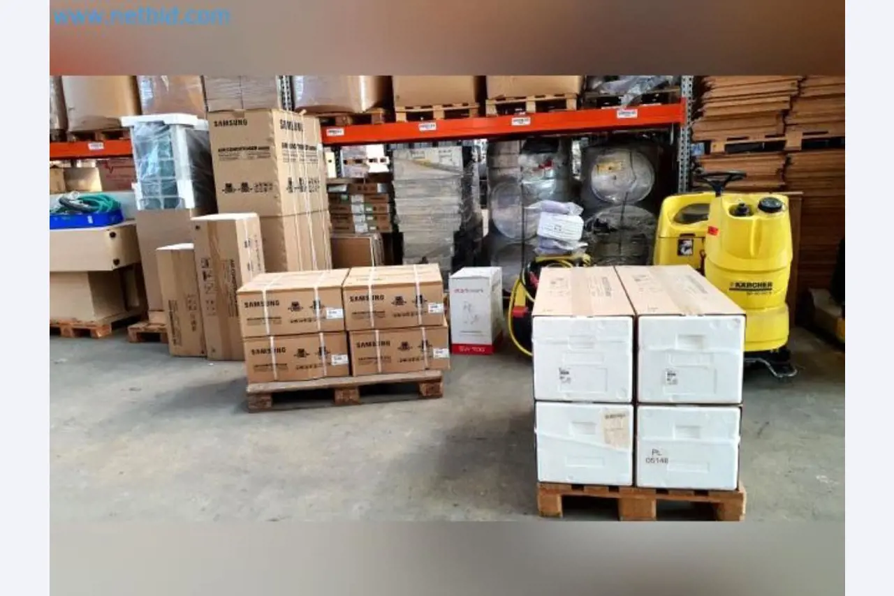 Liquidación de almacén de una empresa de servicios, vehículos, equipos de almacén-1