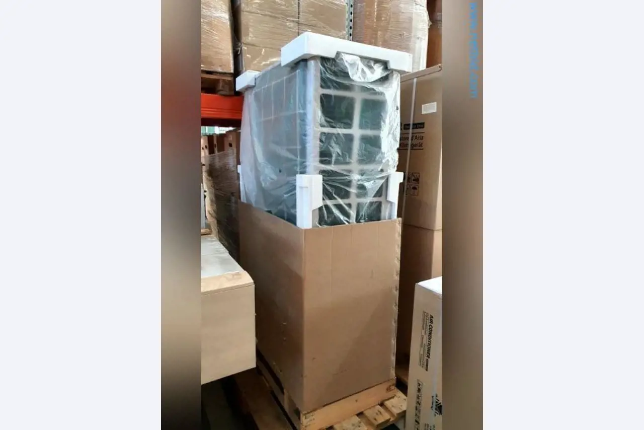 Liquidación de almacén de una empresa de servicios, vehículos, equipos de almacén-4