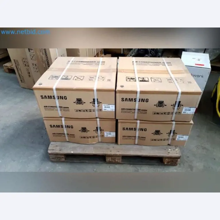 Liquidación de almacén de una empresa de servicios, vehículos, equipos de almacén-6