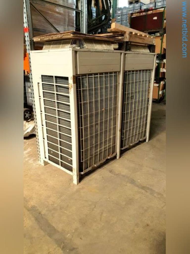 Likwidacja magazynu firmy usługowej, pojazdy, wyposażenie magazynu-1