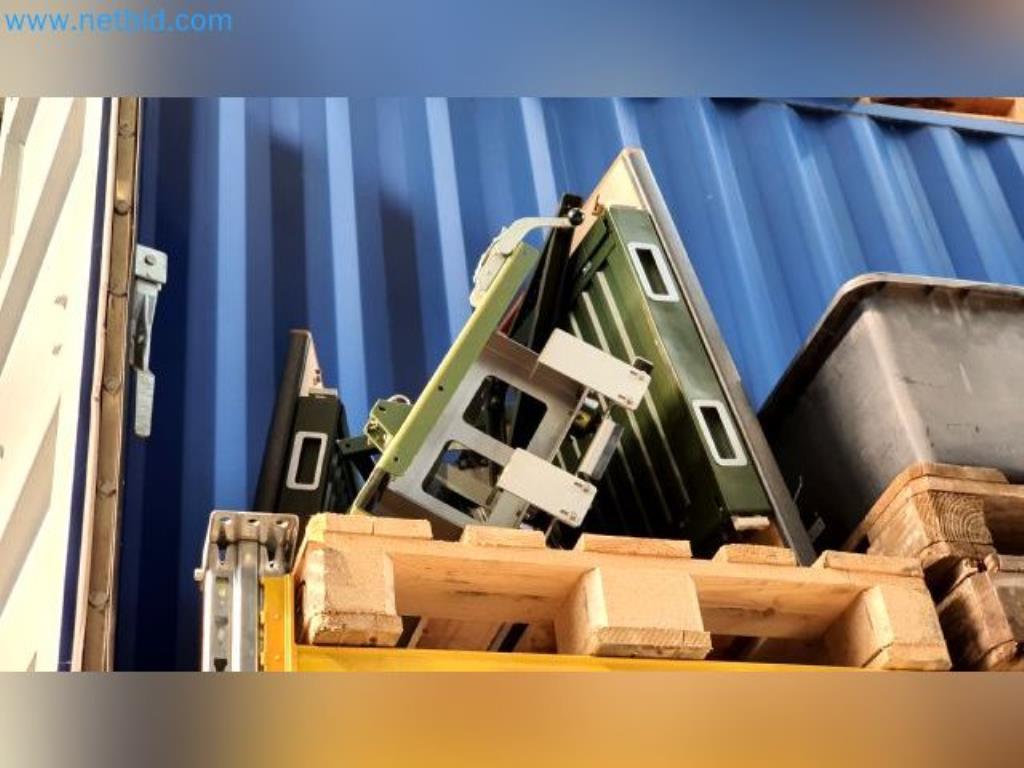 Liquidación de almacén de una empresa de servicios, vehículos, equipos de almacén-1