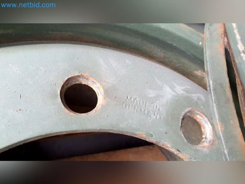 Liquidación de almacén de una empresa de servicios, vehículos, equipos de almacén-4