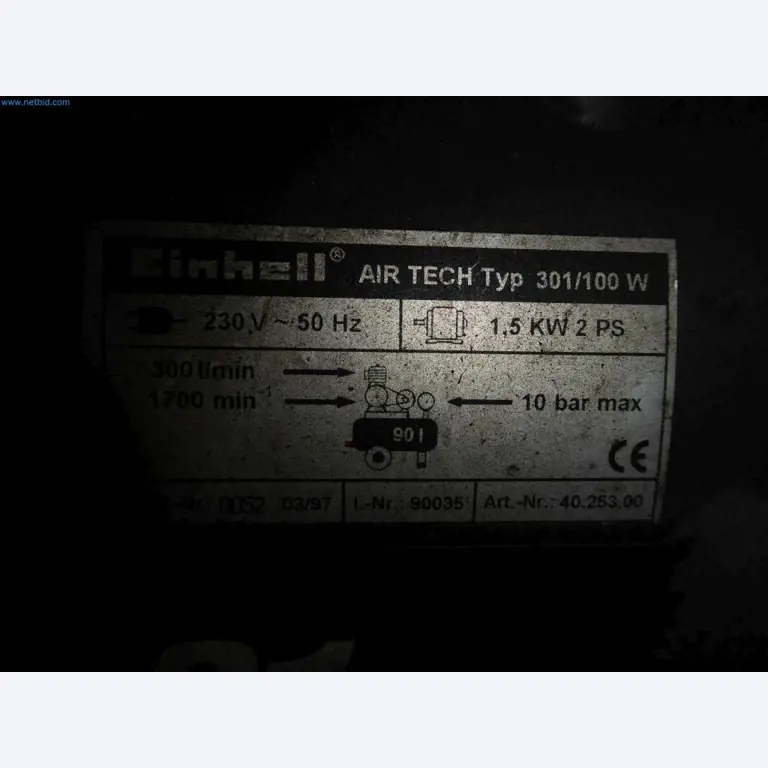 Lagerauflösung eines Dienstleistungsbetriebes, Fahrzeuge, Lagereinrichtung-2