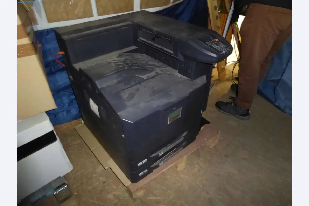 Lagerauflösung eines Dienstleistungsbetriebes, Fahrzeuge, Lagereinrichtung-1