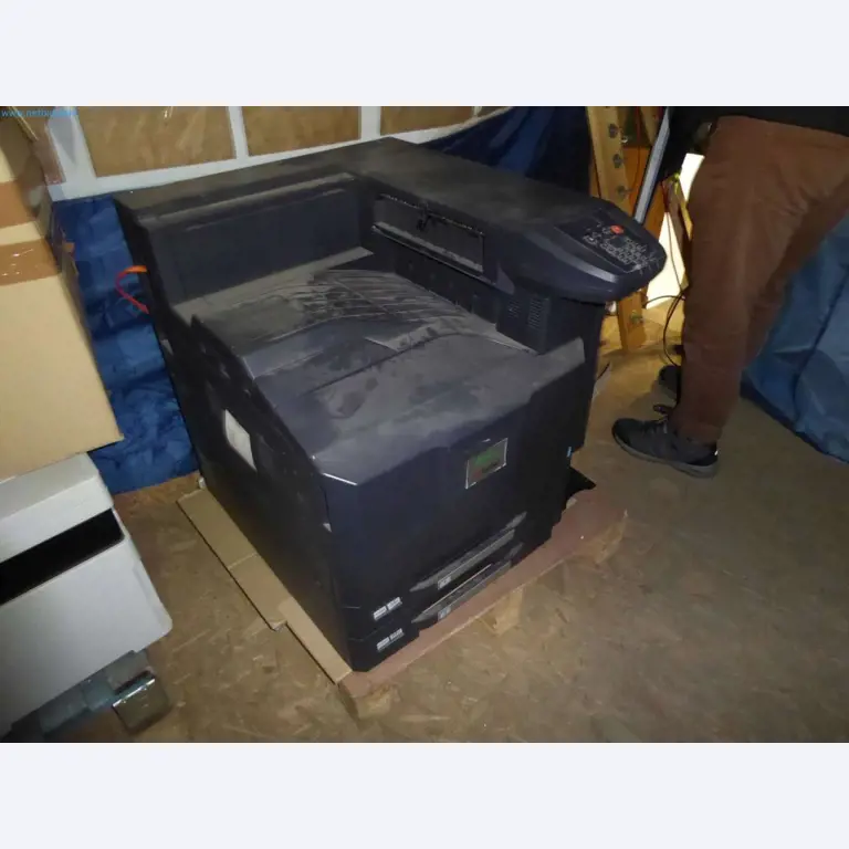 Lagerauflösung eines Dienstleistungsbetriebes, Fahrzeuge, Lagereinrichtung-1