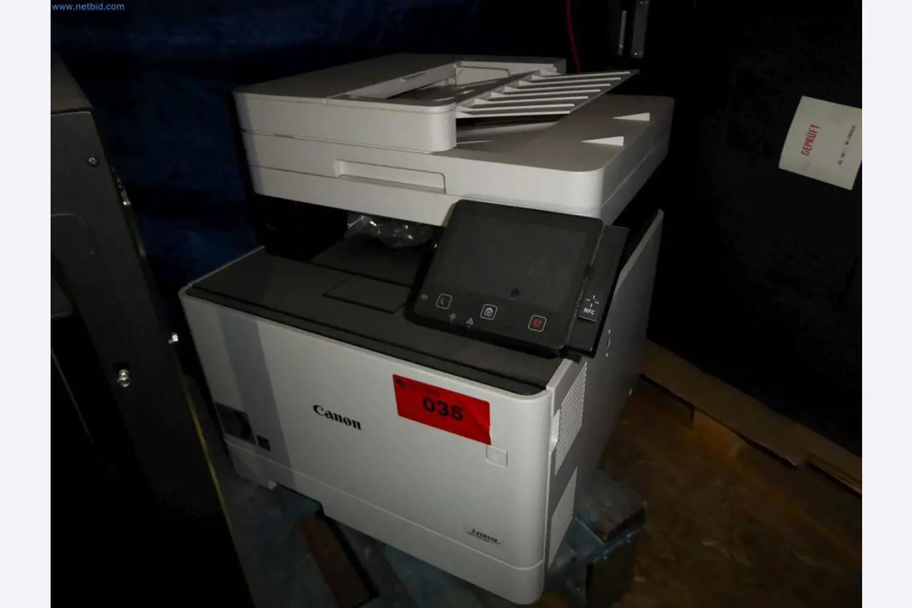 Lagerauflösung eines Dienstleistungsbetriebes, Fahrzeuge, Lagereinrichtung-3