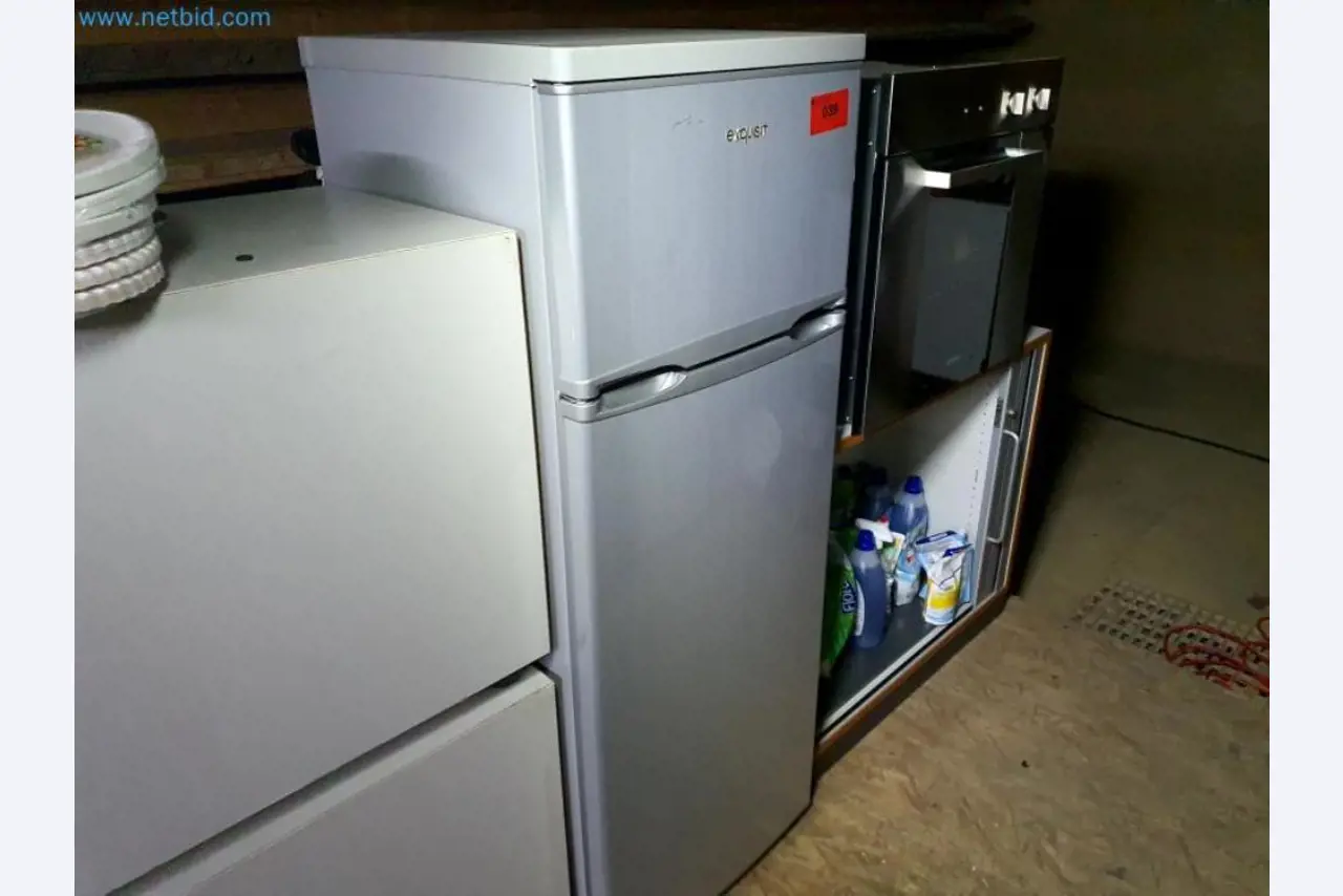 Likvidace skladu společnosti poskytující služby, vozidla, vybavení skladu-1