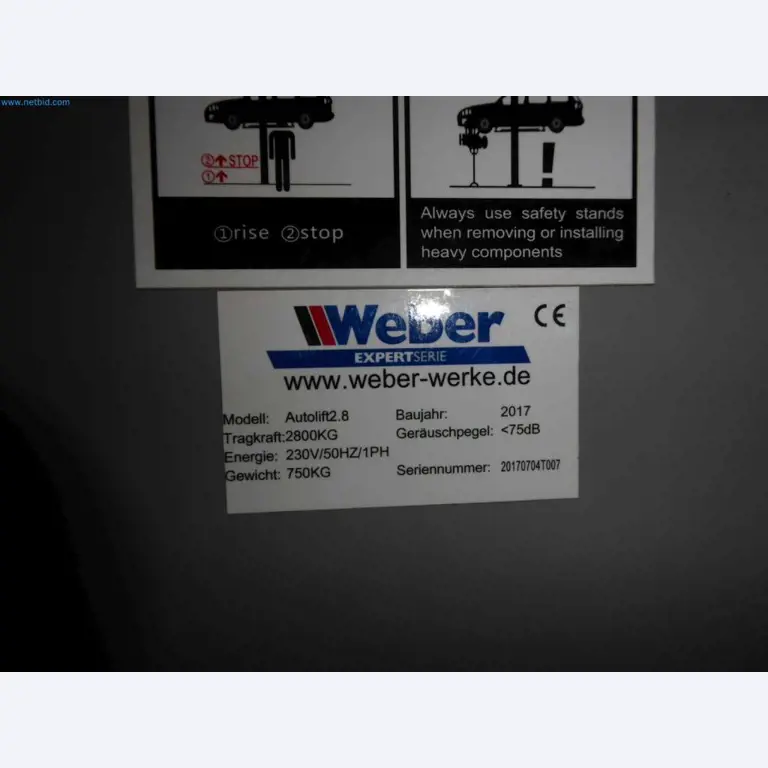 Likwidacja magazynu firmy usługowej, pojazdy, wyposażenie magazynu-2