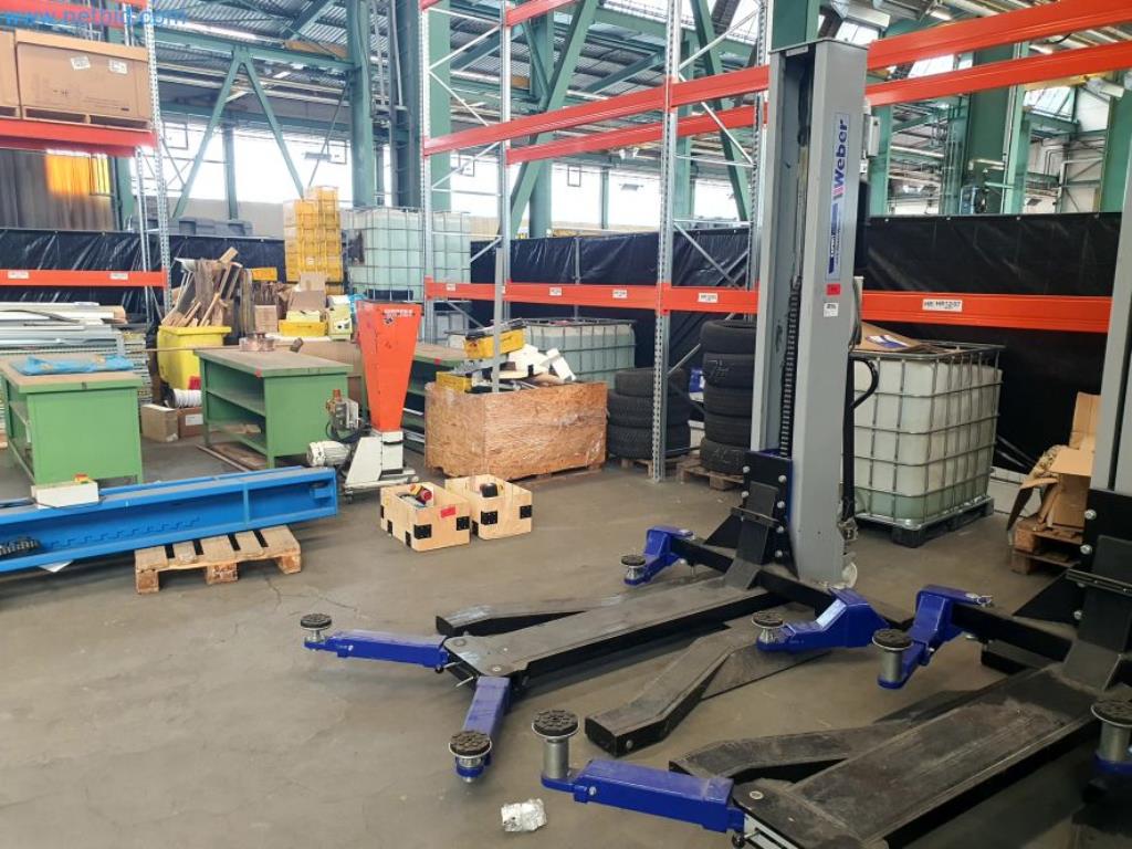 Lagerauflösung eines Dienstleistungsbetriebes, Fahrzeuge, Lagereinrichtung-1