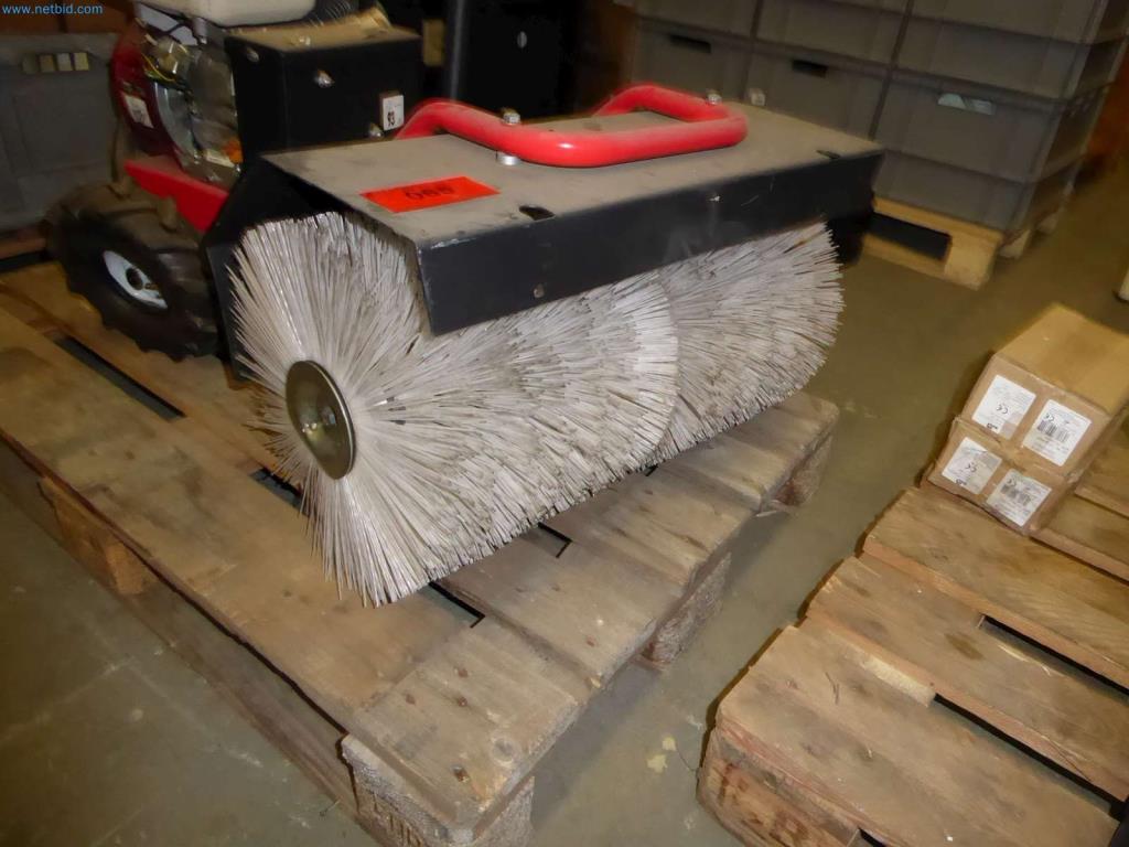 Liquidación de almacén de una empresa de servicios, vehículos, equipos de almacén-3