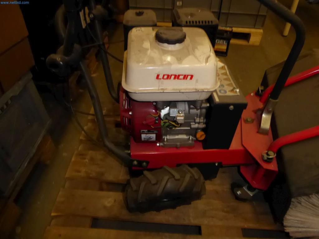 Liquidación de almacén de una empresa de servicios, vehículos, equipos de almacén-4